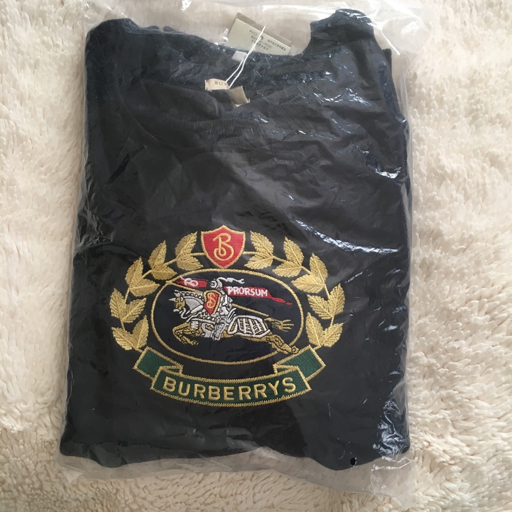Burberry reissued 1991 sweatshirt youth large